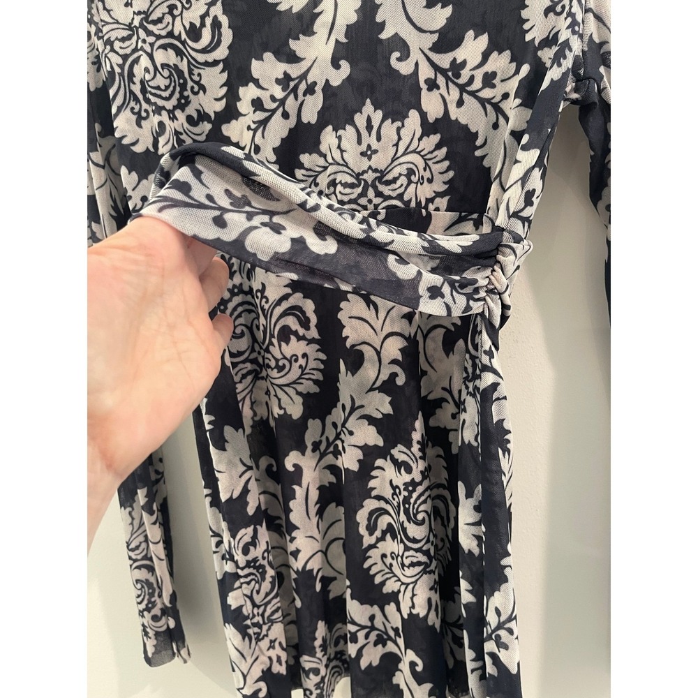 SALE Johnny Heaven Black Damask Sheer Knot Front Blouse Womens XL 00067 - Picture 3 of 6